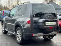 Gebraucht Mitsubishi Pajero 200 PS (147 kW) 2014 Grau SUV