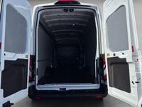 Gebraucht Ford Transit Trend 131 PS (96 kW) 2025 Weiß Pickup