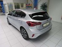Gebraucht Ford Focus Titanium 125 PS (91 kW) 2023 Polarsilber metallic Limousine
