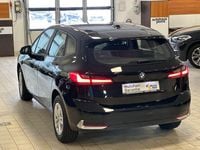 Gebraucht BMW 220 170 PS (125 kW) 2023 Schwarz Van / Kleinbus