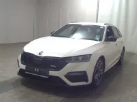 Gebraucht Skoda Octavia RS 200 PS (147 kW) 2023 Weiss Kombi
