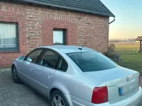 Usata VW Passat 193 CV (141 kW) 2002 Argento Berlina