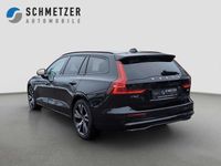 Gebraucht Volvo V60 Plus 197 PS (144 kW) 2024 Onyx black Kombi