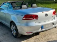 Usata VW Eos 140 CV (102 kW) 2012 Argento Cabrio