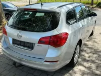 Gebraucht Opel Astra Selection 110 PS (80 kW) 2012 Silber Kombi