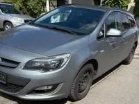 Gebraucht Opel Astra 110 PS (80 kW) 2013 Grün Kombi
