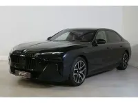 Gebraucht BMW M760e M Performance 571 PS (419 kW) 2025 Schwarz Limousine