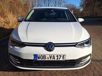 Gebraucht VW Golf VIII Style 150 PS (110 kW) 2022 Weiß Limousine