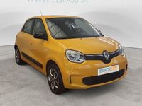 Gebraucht Renault Twingo Equilibre 65 PS (47 kW) 2024 Gelb Kleinwagen