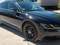 Gebraucht VW Arteon 150 PS (110 kW) 2018 Schwarz Kleinwagen