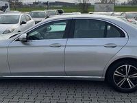 Gebraucht Mercedes E220 194 PS (142 kW) 2019 Iridiumsilber Limousine