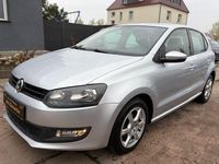 Używany VW Polo Style 90 KM (66 kW) 2012 Srebrny Hatchback