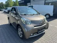 Gebraucht Toyota iQ 68 PS (50 kW) 2010 Braun Kleinwagen