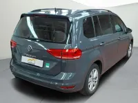 Gebraucht VW Touran Comfortline 150 PS (110 kW) 2023 Delfingrau metallic Van / Kleinbus