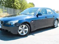 Gebraucht BMW 545 333 PS (244 kW) 2003 Blau Limousine