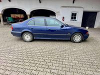 Gebraucht BMW 525 143 PS (105 kW) 1996 Blau Limousine