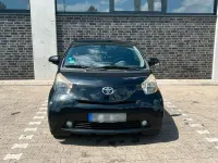 Gebraucht Toyota iQ 68 PS (50 kW) 2009 Schwarz Kleinwagen