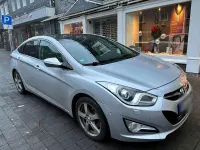 Gebraucht Hyundai i40 Premium 136 PS (100 kW) 2012 Silber Limousine