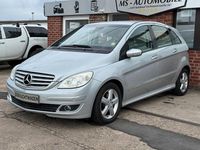 Gebraucht Mercedes E200 193 PS (141 kW) 2005 Silber Kombi