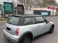 Usata Mini Cooper 116 CV (85 kW) 2003 Argento Utilitaria