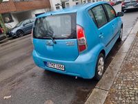 Gebraucht Daihatsu Sirion 69 PS (50 kW) 2009 Blau Kleinwagen