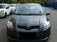 Gebraucht Toyota Auris 124 PS (91 kW) 2008 Silber Kleinwagen