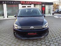 Gebraucht VW Touran Active 180 PS (132 kW) 2021 Schwarz Van / Kleinbus