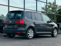 Gebraucht VW Touran Trendline 105 PS (77 kW) 2014 Grau Van / Kleinbus