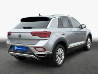 Usata VW T-Roc Style 150 CV (110 kW) 2022 Argento SUV