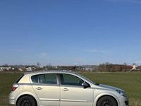 Gebraucht Opel Astra 105 PS (77 kW) 2005 Limousine