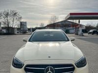 Gebraucht Mercedes E220 194 PS (142 kW) 2021 Kombi
