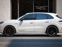 Neu Porsche Cayenne Black Edition 470 PS (345 kW) 2026 Carraraweissmetallic SUV