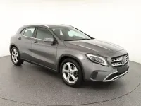 Gebraucht Mercedes GLA250 Urban 211 PS (155 kW) 2019 Mountaingrau SUV