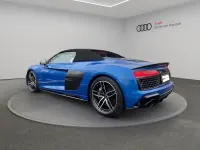 Gebraucht Audi R8 Spyder Sport 620 PS (456 kW) 2021 Arablau kristalleffekt Cabrio