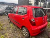 Gebraucht Hyundai i10 69 PS (50 kW) 2011 Rot Kleinwagen