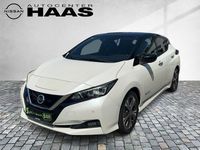 Gebraucht Nissan Leaf Tekna 110 kW (150 PS) 2020 Pearl white/black m Kleinwagen