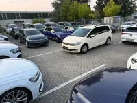 Gebraucht VW Touran 150 PS (110 kW) 2023 Beige Van / Kleinbus