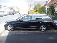 Gebraucht Mercedes E220 199 PS (146 kW) 2011 Schwarz Kombi