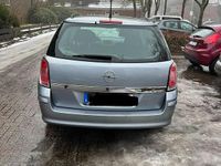 Gebraucht Opel Astra 2005 Grau Kombi
