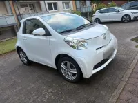 Gebraucht Toyota iQ 68 PS (50 kW) 2009 Weiß Kleinwagen