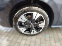 Gebraucht VW Multivan Life 204 PS (150 kW) 2025 Blau Van