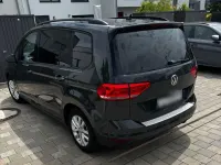 Gebraucht VW Touran Comfortline 116 PS (85 kW) 2017 Grau Van / Kleinbus