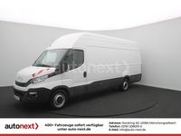 Gebraucht Iveco Daily 136 PS (100 kW) 2019 Weiß Limousine