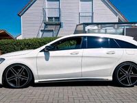 Gebraucht Mercedes CLA200 156 PS (114 kW) 2016 Weiß Kombi