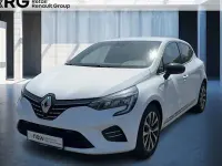 Gebraucht Renault Clio V Techno 140 PS (102 kW) 2023 Weiß Limousine
