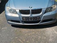 Second-hand BMW 325 218 CP (160 kW) 2005 Gri Berlinǎ