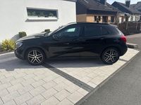 Gebraucht Mercedes GLA220 Night 177 PS (130 kW) 2016 Schwarz SUV