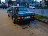 Gebraucht Mercedes 190 120 PS (88 kW) 1991 Blau Limousine