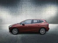 Gebraucht BMW 218 Luxury Line 136 PS (100 kW) 2022 Piemont rot Van / Kleinbus