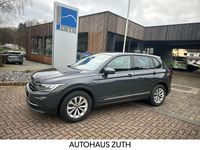 Gebraucht VW Tiguan 150 PS (110 kW) 2022 Grau SUV